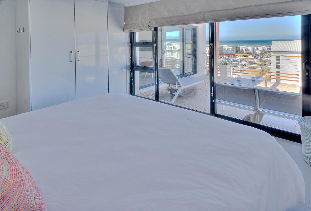 Azure 216 Apartman Bloubergstrand Kültér fotó
